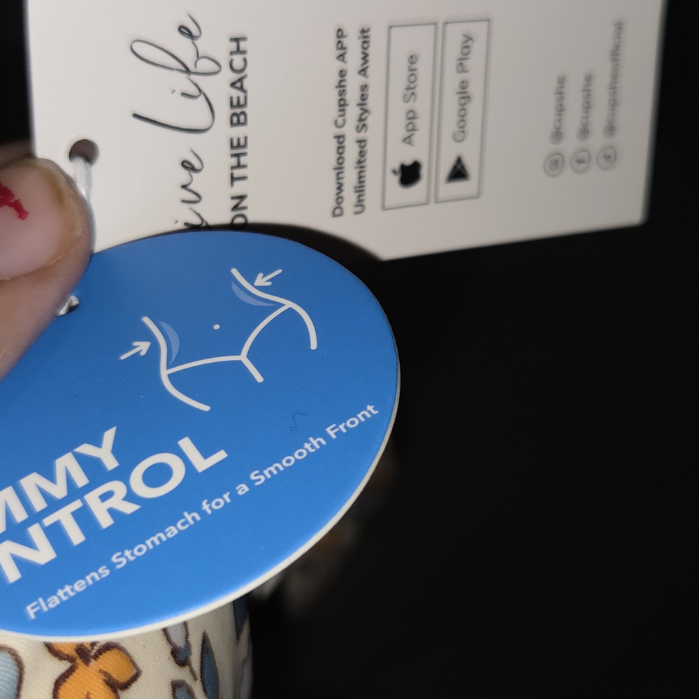 Nwt Cupshe Floral Bikini with Blue and Cream Accents - Picture 4 of 7